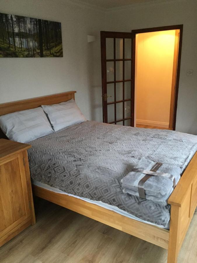 Farah'S Guest Suite Σόλιχαλ Εξωτερικό φωτογραφία