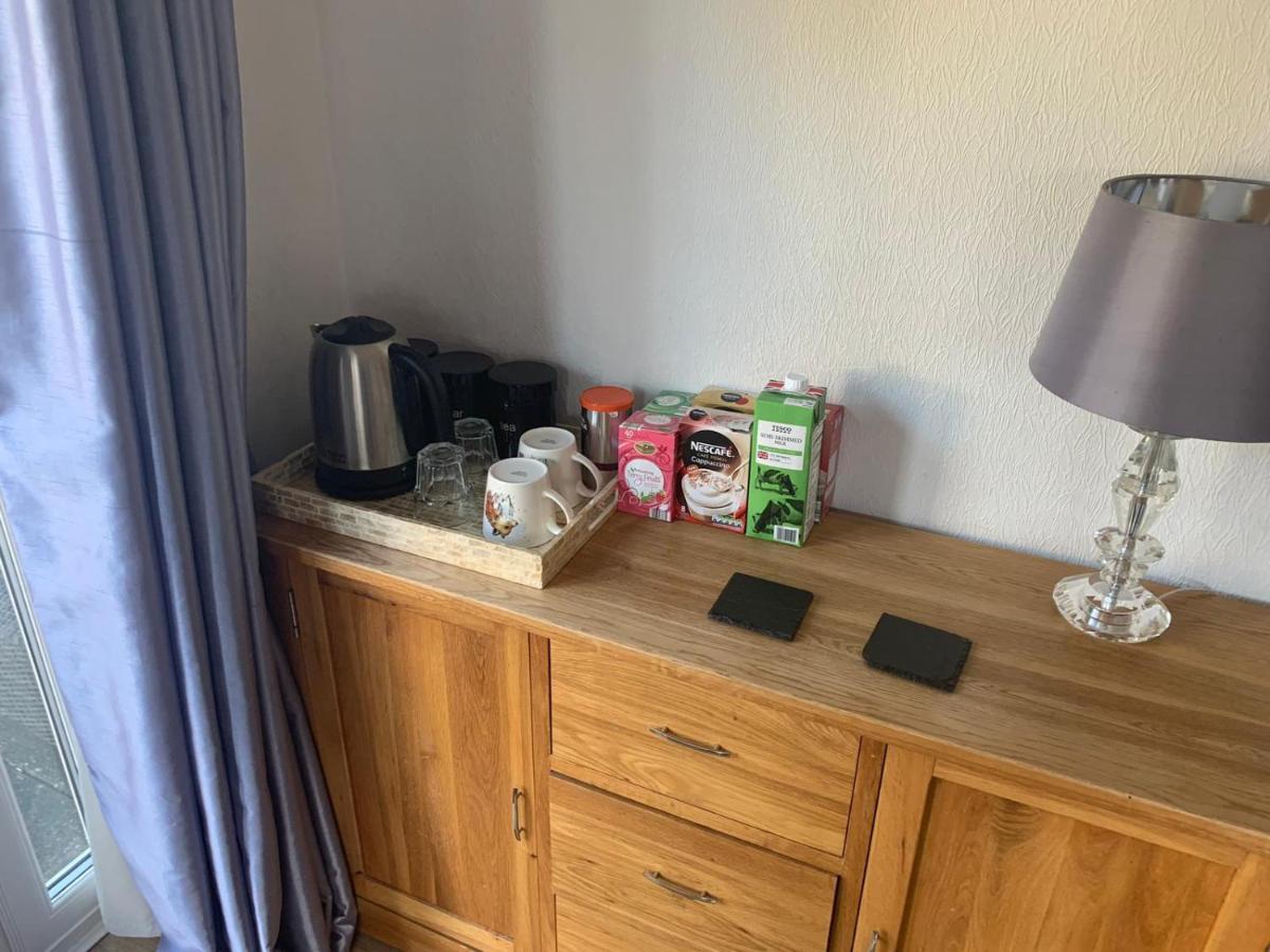 Farah'S Guest Suite Σόλιχαλ Εξωτερικό φωτογραφία